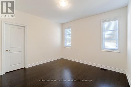 3147 Daniel Way, Oakville, ON - Indoor Photo Showing Other Room