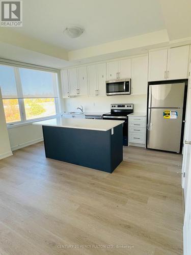 603 - 160 Densmore Road, Cobourg, ON - Indoor Photo Showing Kitchen With Stainless Steel Kitchen