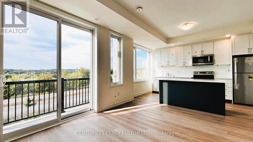 603 - 160 Densmore Road, Cobourg, ON - Indoor Photo Showing Kitchen