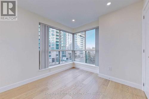 512 - 23 Lorraine Drive, Toronto, ON - Indoor Photo Showing Other Room