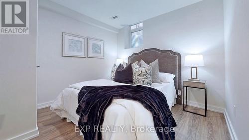 1570 Saugeen Drive, Pickering, ON - Indoor Photo Showing Bedroom