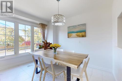 566 Sandhurst Circle, Toronto, ON - Indoor Photo Showing Dining Room