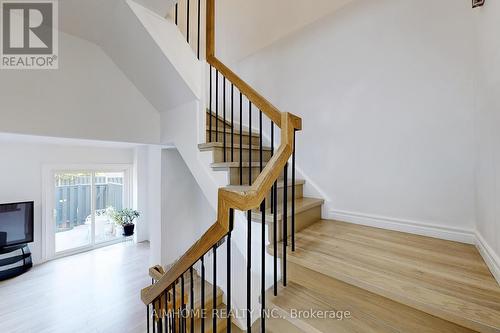 566 Sandhurst Circle, Toronto, ON - Indoor Photo Showing Other Room