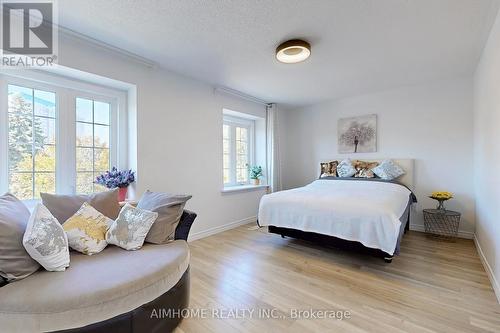 566 Sandhurst Circle, Toronto, ON - Indoor Photo Showing Bedroom