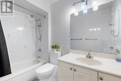 566 Sandhurst Circle, Toronto, ON - Indoor Photo Showing Bathroom