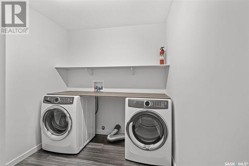 306 2641 Woodbridge Drive, Prince Albert, SK - Indoor Photo Showing Laundry Room