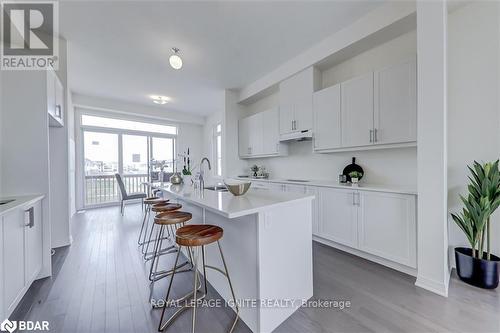 255 Port Darlington Road, Clarington, ON - Indoor Photo Showing Kitchen With Upgraded Kitchen