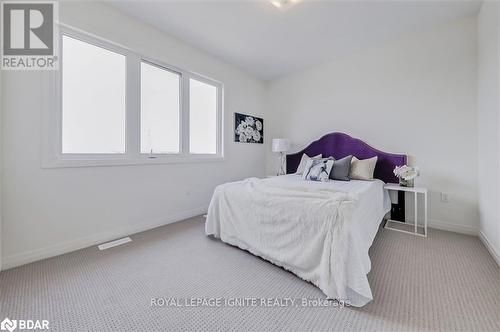 255 Port Darlington Road, Clarington, ON - Indoor Photo Showing Bedroom