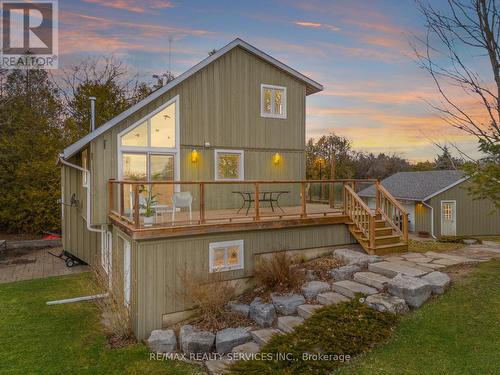 9009 Sideroad 27, Erin, ON - Outdoor With Deck Patio Veranda