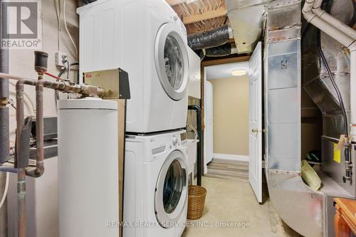 9009 Sideroad 27, Erin, ON - Indoor Photo Showing Laundry Room