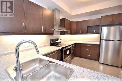 281 - 30 Times Square Boulevard, Hamilton, ON - Indoor Photo Showing Kitchen With Stainless Steel Kitchen With Double Sink