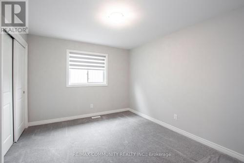 364 Julia Drive, Welland, ON - Indoor Photo Showing Other Room