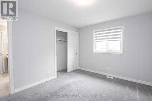 364 Julia Drive, Welland, ON - Indoor Photo Showing Other Room