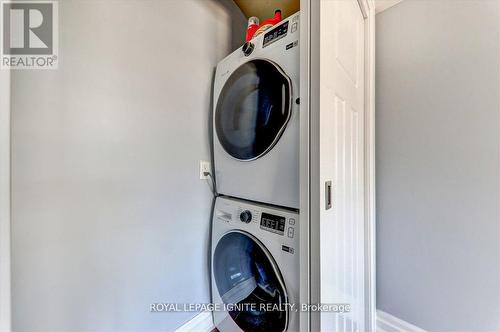 35 Hobden Place, Toronto, ON - Indoor Photo Showing Laundry Room