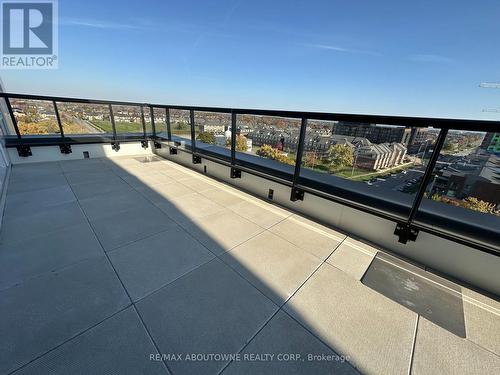 807 - 3005 Pine Glen Road, Oakville, ON - Outdoor With Balcony With View