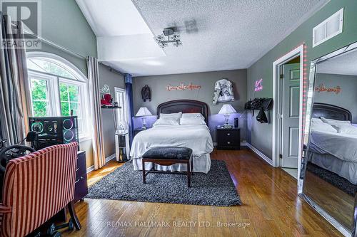 3 Marbrook Street, Richmond Hill, ON - Indoor Photo Showing Bedroom