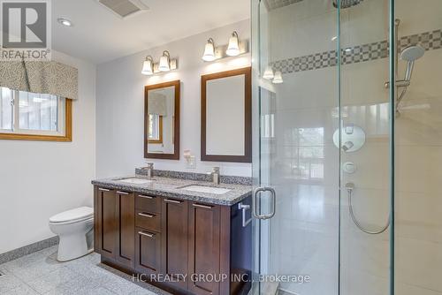 23 East Drive, Markham, ON - Indoor Photo Showing Bathroom