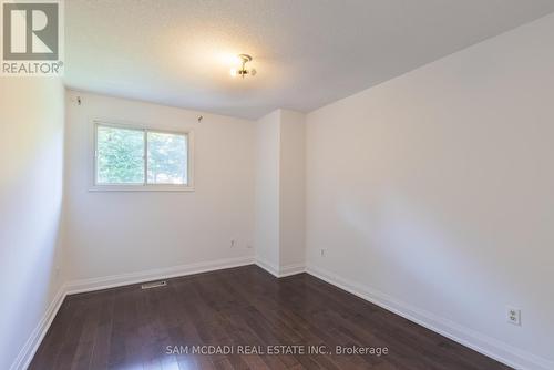 5392 Champlain Trail, Mississauga, ON - Indoor Photo Showing Other Room