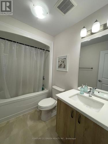 7884 Seabiscuite Drive, Niagara Falls, ON - Indoor Photo Showing Bathroom