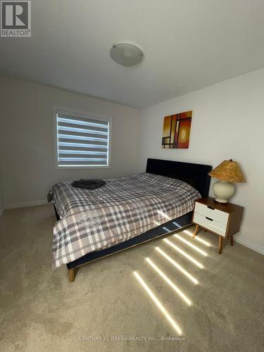 7884 Seabiscuite Drive, Niagara Falls, ON - Indoor Photo Showing Bedroom