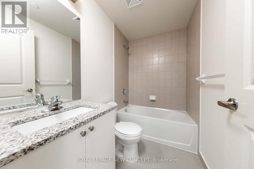 705 - 4955 Yonge Street, Toronto, ON - Indoor Photo Showing Bathroom