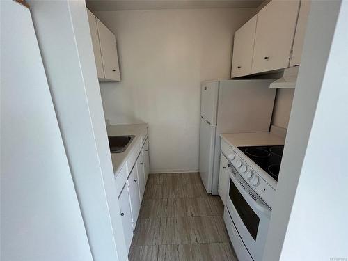 508-647 Michigan St, Victoria, BC - Indoor Photo Showing Kitchen