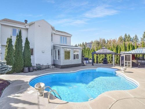 Cour - 1625 Rue Delage, Boisbriand, QC - Outdoor With In Ground Pool With Backyard