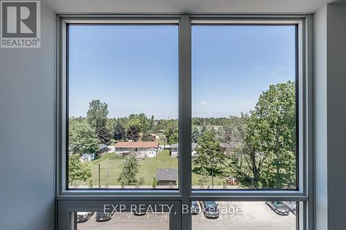 426 - 681 Yonge Street, Barrie, ON - Indoor Photo Showing Other Room