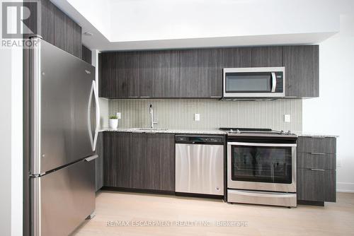 2306 - 20 Shore Breeze Drive, Toronto, ON - Indoor Photo Showing Kitchen