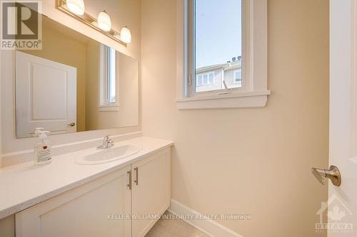 33 Antonakos Drive, Lanark, ON - Indoor Photo Showing Bathroom