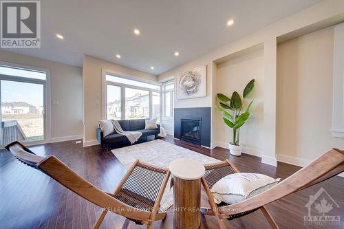 33 Antonakos Drive, Lanark, ON - Indoor Photo Showing Living Room With Fireplace