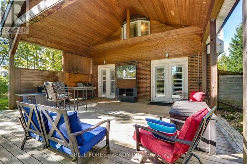 28 Golf Drive, Thames Centre (Nilestown), ON - Outdoor With Deck Patio Veranda With Exterior