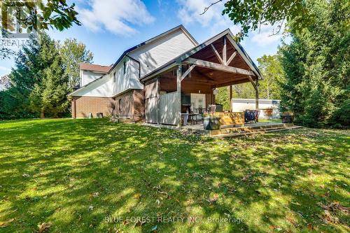 28 Golf Drive, Thames Centre (Nilestown), ON - Outdoor With Deck Patio Veranda