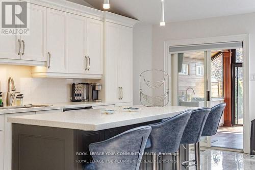 178 Sylwood Crescent, Vaughan, ON - Indoor Photo Showing Kitchen