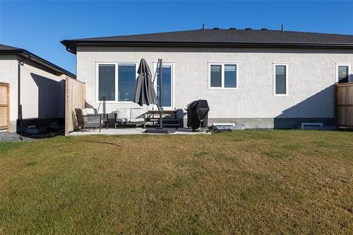 32 Prairie Cr, Steinbach, MB 