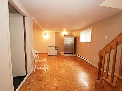 Salle familiale - 5222 Rue Chabanel, Laval (Chomedey), QC - Indoor Photo Showing Other Room