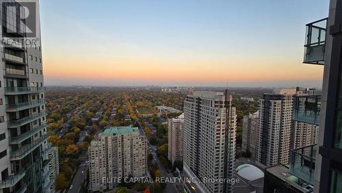 Lph105 - 5162 Yonge Street, Toronto, ON - Outdoor With View