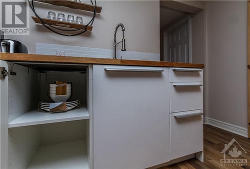 1952 Olympia Crescent, Ottawa, ON - Indoor Photo Showing Other Room