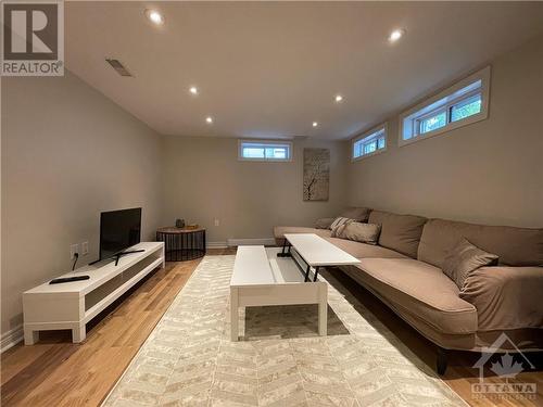 1952 Olympia Crescent, Ottawa, ON - Indoor Photo Showing Basement