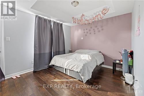 270 Kinghaven Crescent, Ottawa, ON - Indoor Photo Showing Bedroom