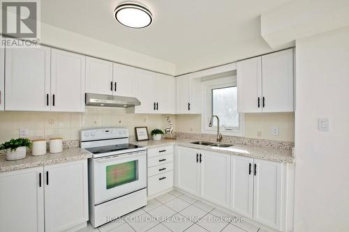 188 Milliken Meadows Drive, Markham, ON - Indoor Photo Showing Kitchen With Double Sink