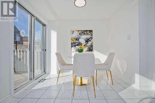 188 Milliken Meadows Drive, Markham, ON - Indoor Photo Showing Dining Room