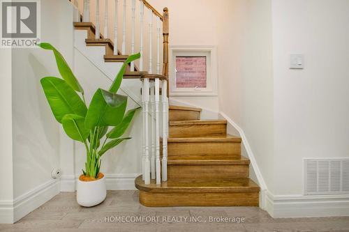 188 Milliken Meadows Drive, Markham, ON - Indoor Photo Showing Other Room