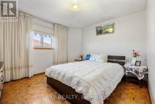 197 Anthony Lane, Vaughan, ON - Indoor Photo Showing Bedroom