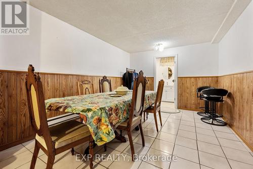 197 Anthony Lane, Vaughan, ON - Indoor Photo Showing Dining Room