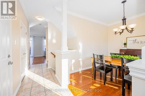 7 Aiken Crescent, Orangeville, ON - Indoor Photo Showing Dining Room