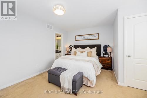 7 Aiken Crescent, Orangeville, ON - Indoor Photo Showing Bedroom