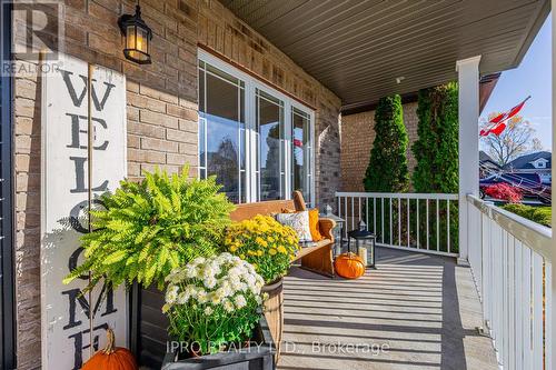 7 Aiken Crescent, Orangeville, ON - Outdoor With Deck Patio Veranda With Exterior