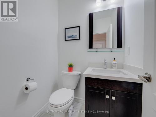 42 - 1292 Sherwood Mills Boulevard, Mississauga, ON - Indoor Photo Showing Bathroom