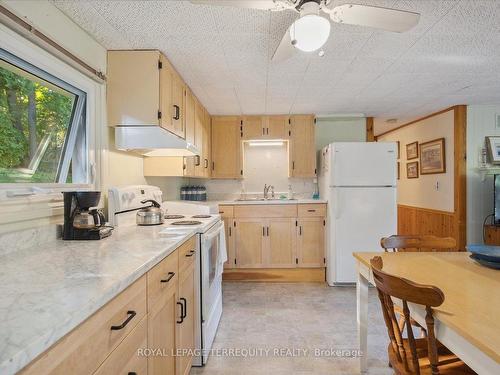 4071 Mabels Rd, Scugog, ON - Indoor Photo Showing Kitchen